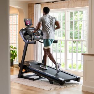 Horizon 7.0 AT Treadmill - Image 9