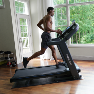 Horizon 7.4 AT Treadmill - Image 3